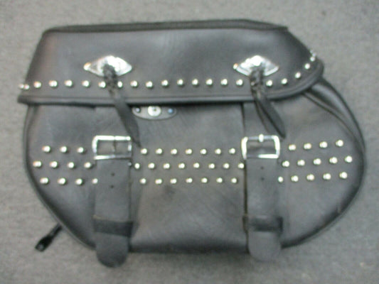 Harley Davidson OEM FLSTC 90476-09 Heritage Classic Left Leather Saddlebag