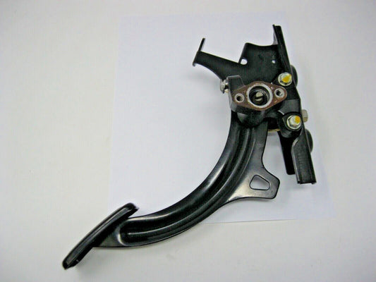 Accelerator Pedal Assembly for 2016 Pioneer 1000 (parts) 17800-HL4-305