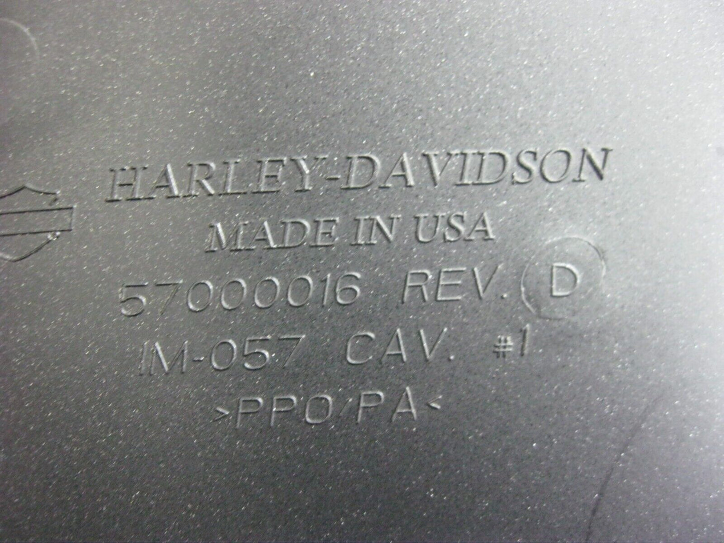 Harley Davidson OEM 21-22 FLHXSE CVO Street Glide Outer Fairing 57000383