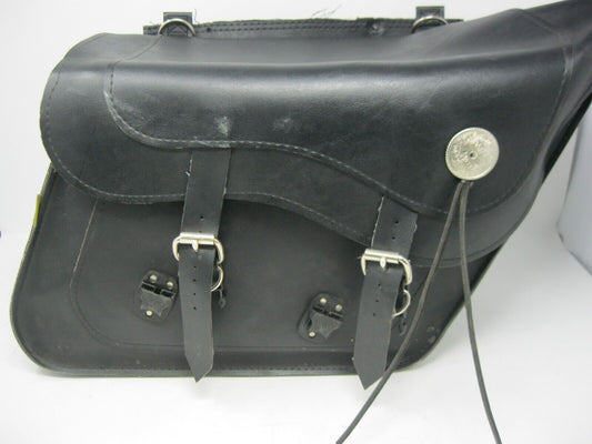 Willie and Max Fleetside Deluxe Saddlebag Right Side JKY12