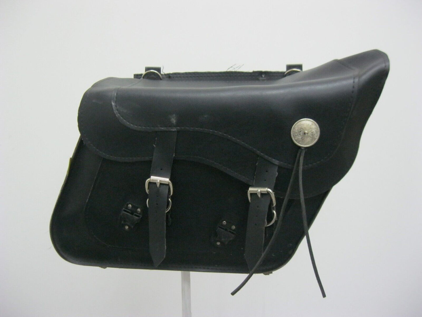 Willie and Max Fleetside Deluxe Saddlebag Right Side JKY12