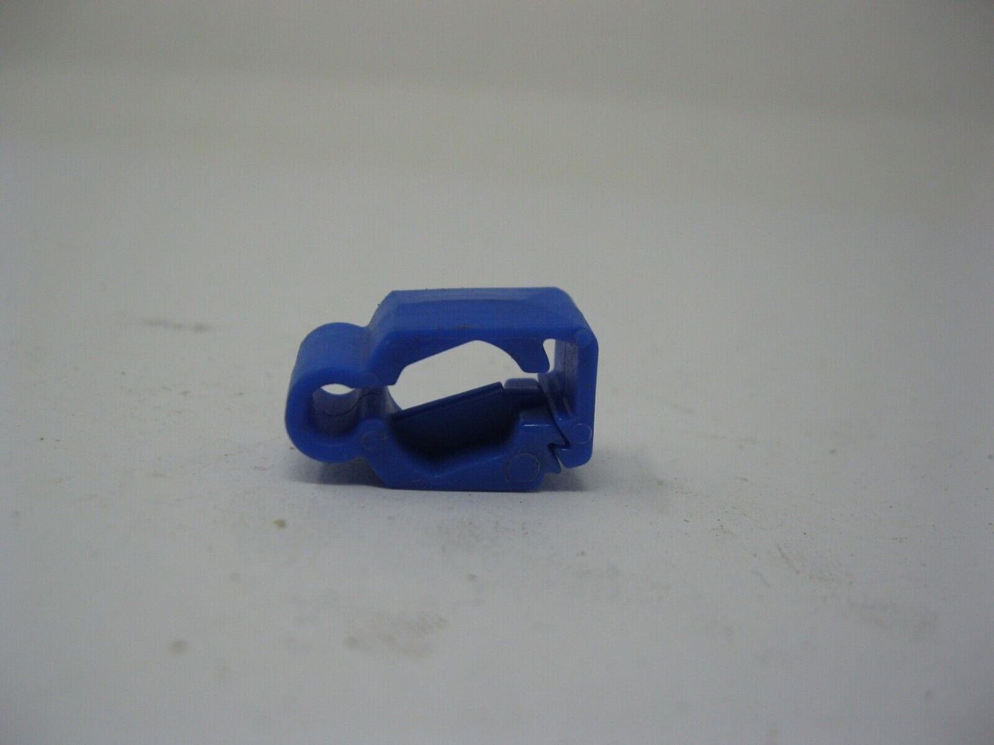 DeWALT OEM Cord Clamp 60325500