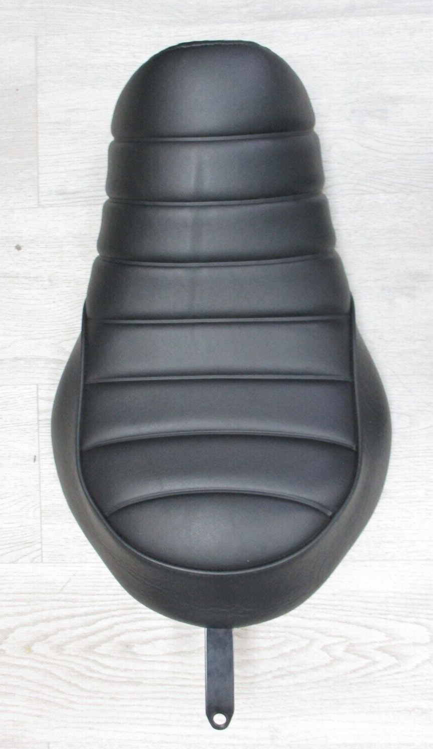 Harley- Davidson Stock Solo Seat 52000189