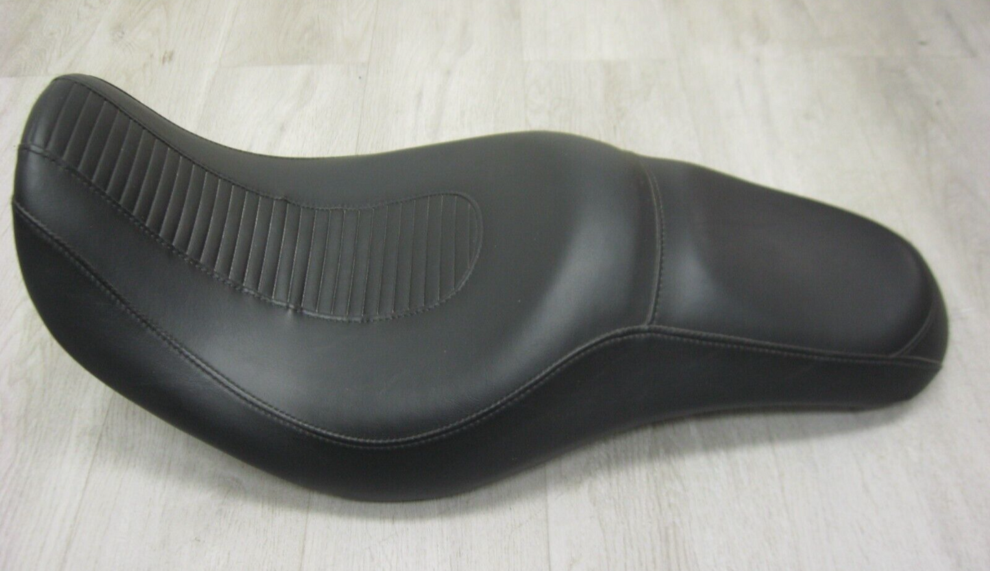 Harley-Davidson Stock Seat 04-07 Touring Models 52314-04