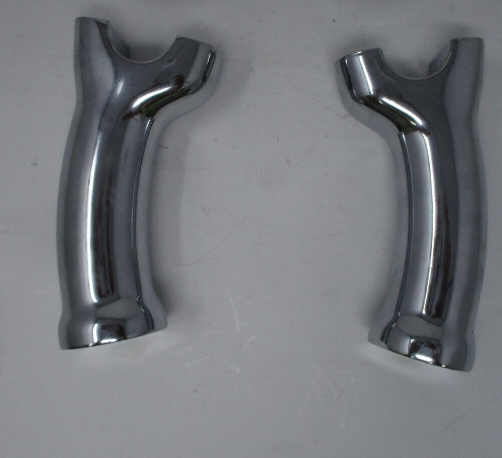 Harley-Davidson Handlebar Risers and Clamp 55902-05  55903-05