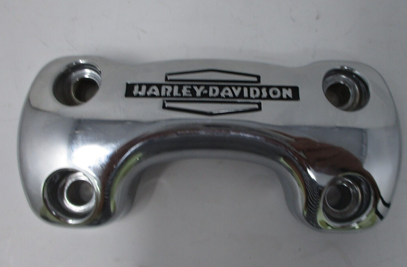 Harley-Davidson Handlebar Risers and Clamp 55902-05  55903-05