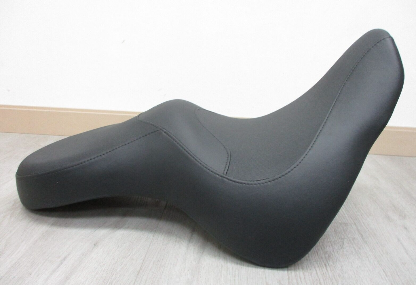 Harley-Davidson Reduced Reach Seat 51470-06A