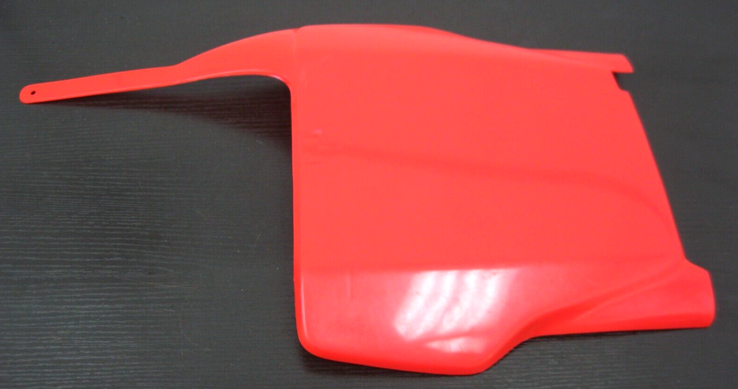 UFO Plastic 04-07 CR/F 250-450 Front Number Plate Red HO03633-070