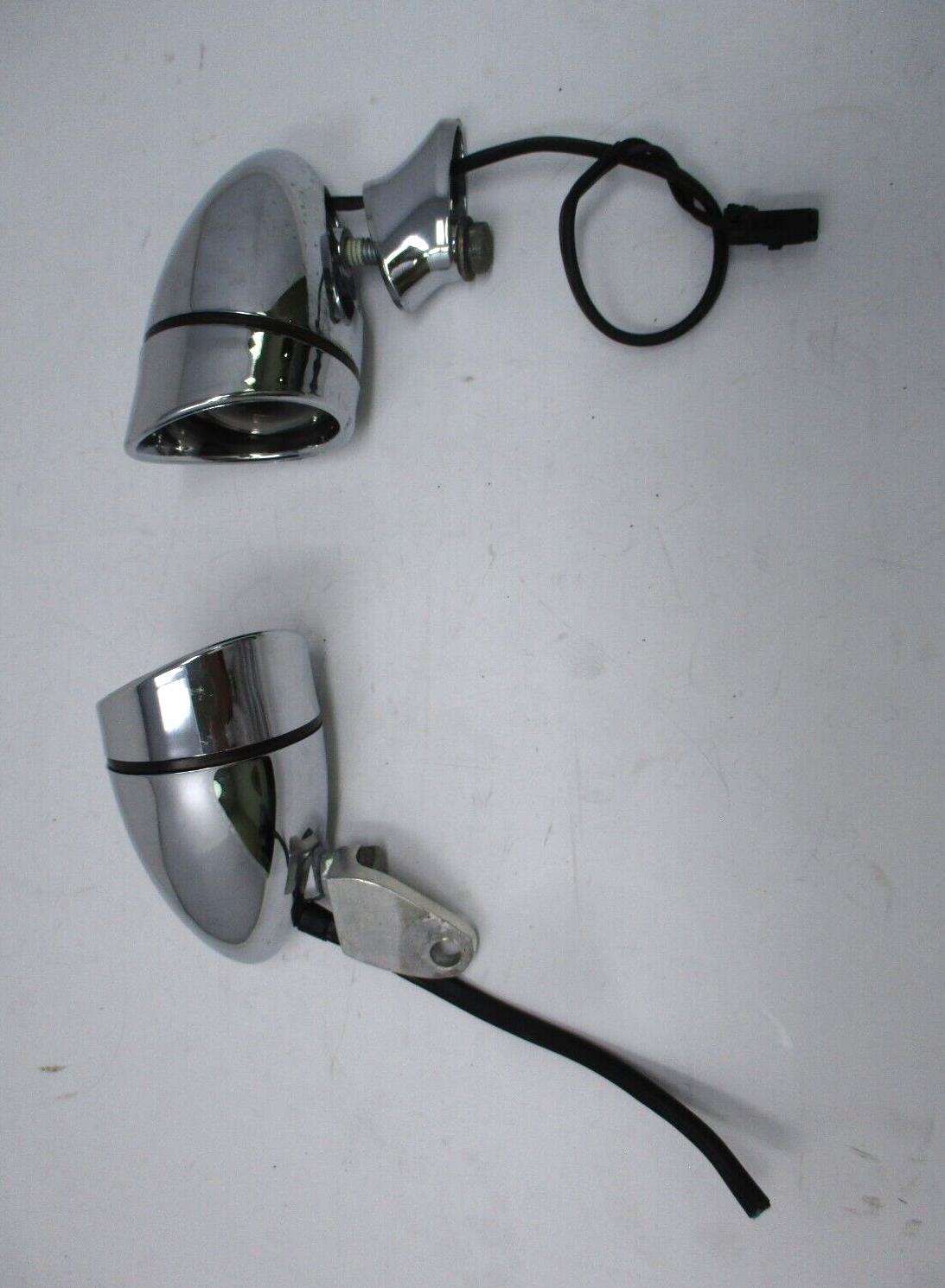 Harley-Davidson Turn Signals Lights with Bracket No Bulb DOT DP 99 SAE