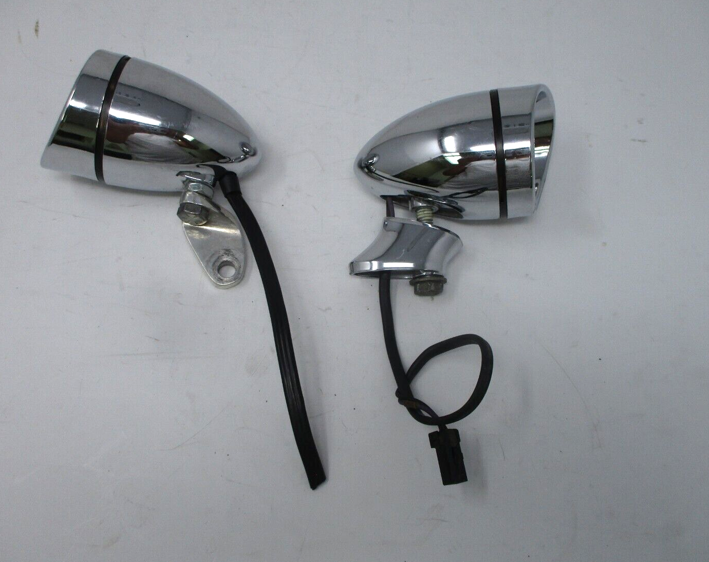 Harley-Davidson Turn Signals Lights with Bracket No Bulb DOT DP 99 SAE