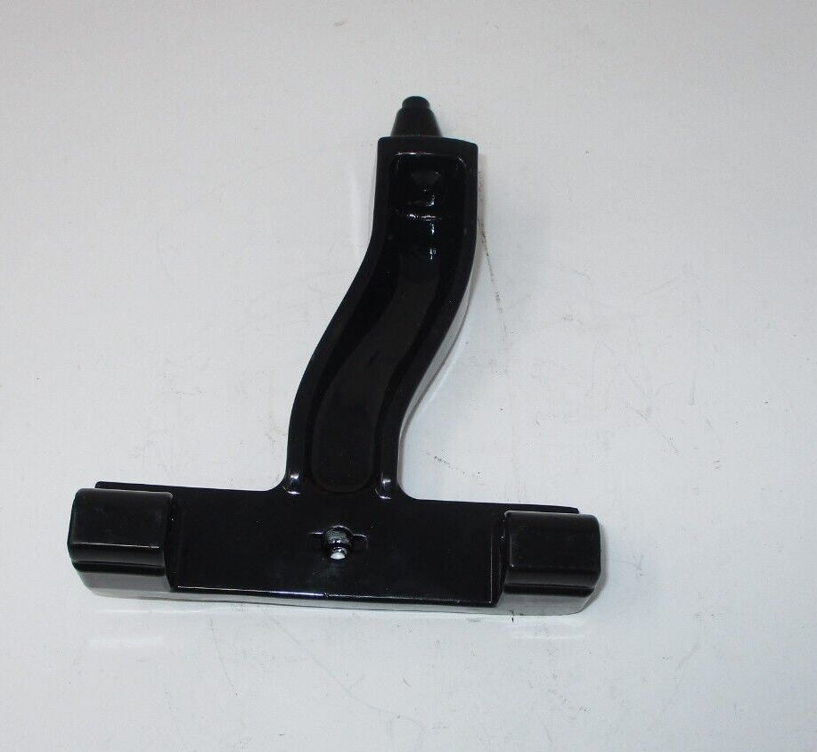 Harley-Davidson Right  Footboard Support Bracket 50403-07