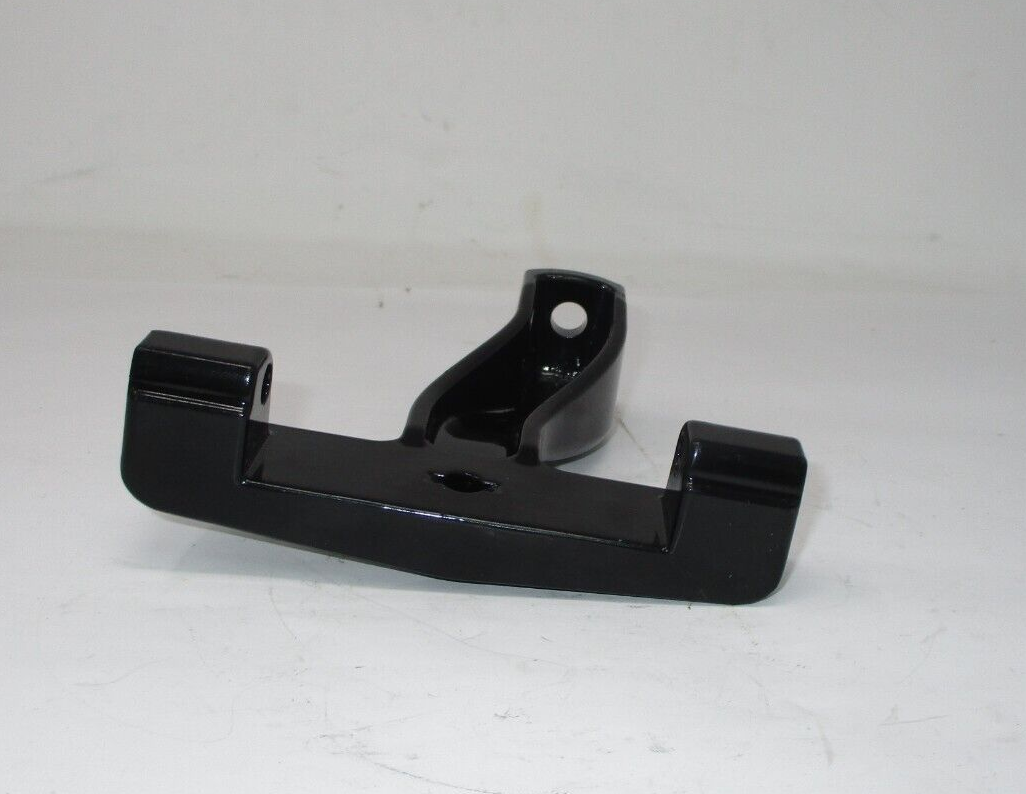 Harley-Davidson Right  Footboard Support Bracket 50403-07