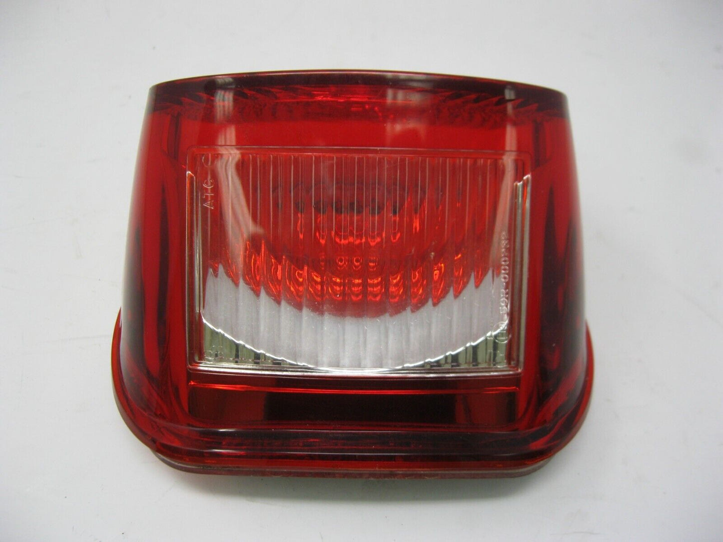 Harley-Davidson OEM 99-03 Tail Light Base and Lens with Clear Insert 68140-99