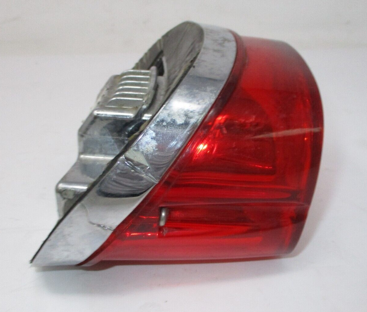 Harley -Davidson  Tail Light Base Assembly  NO BOLB  68066-99A