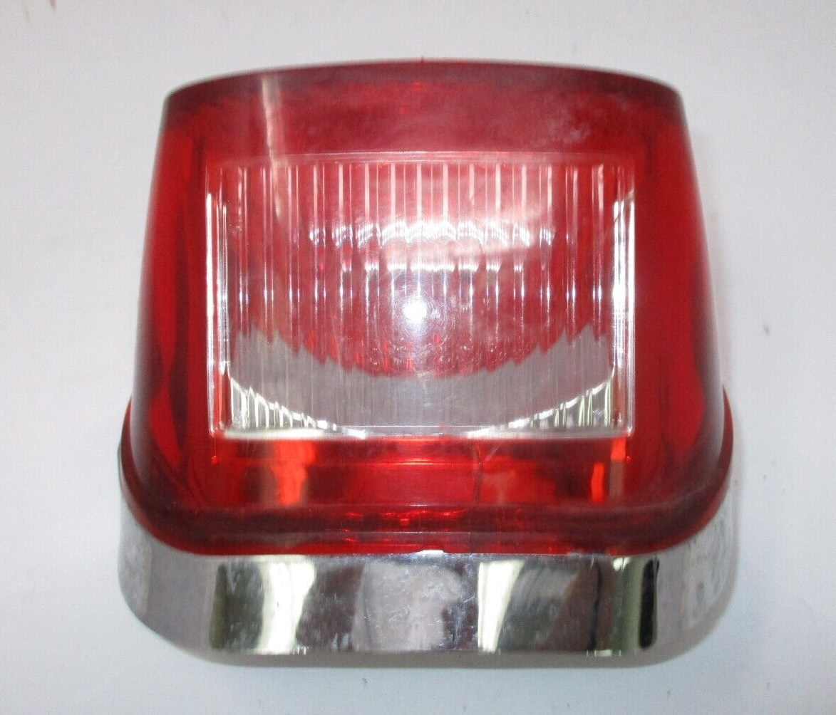 Harley -Davidson  Tail Light Base Assembly  NO BOLB  68066-99A