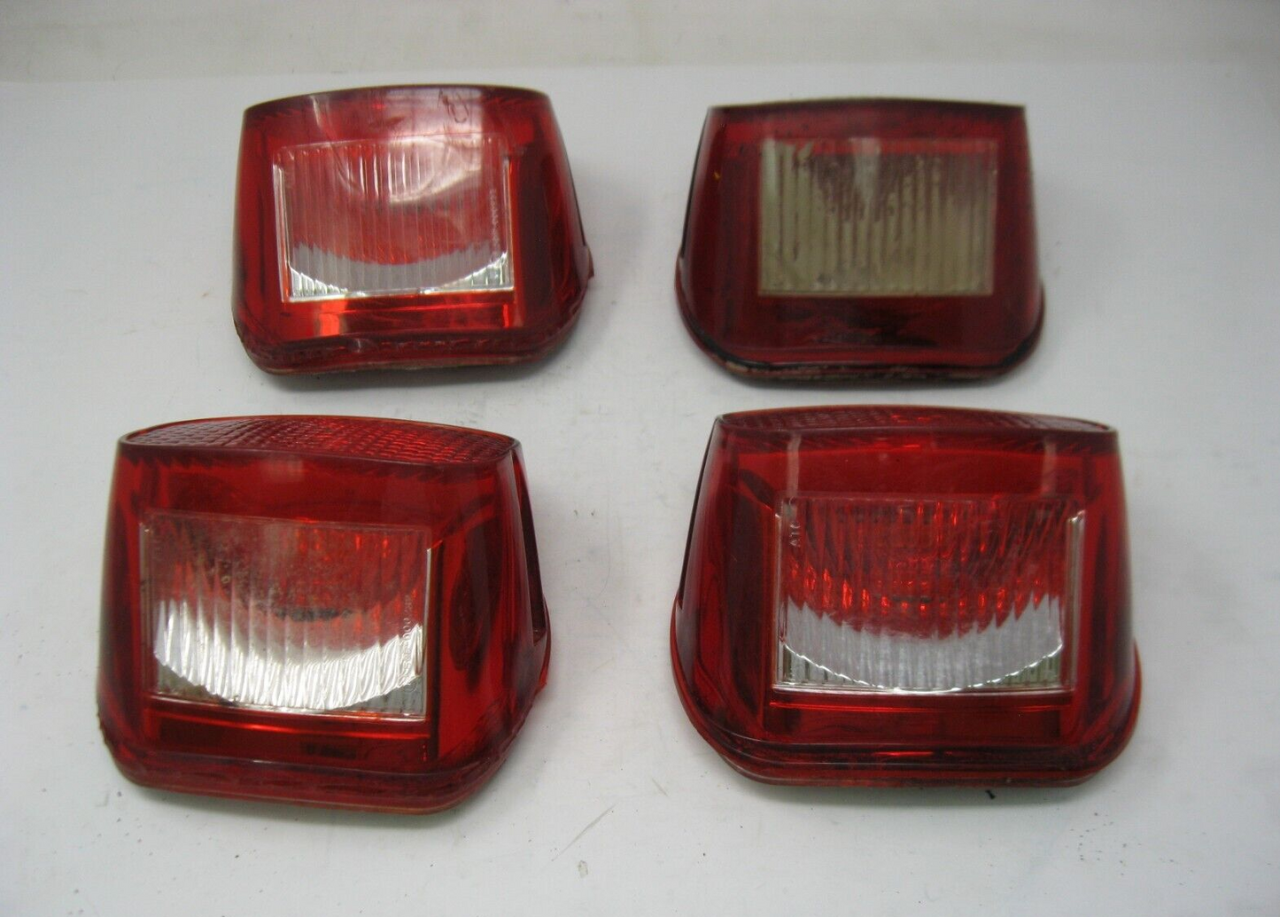 Harley-Davidson  Tail Light Lens Clear Middle Lens  (No Lamp) $5 EACH, DAMAGED