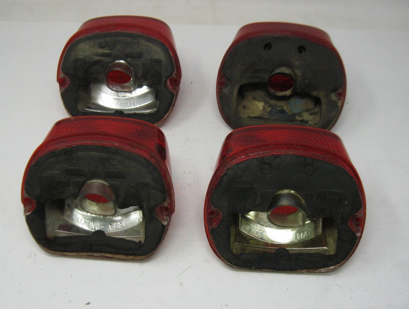 Harley-Davidson  Tail Light Lens Clear Middle Lens  (No Lamp) $5 EACH, DAMAGED