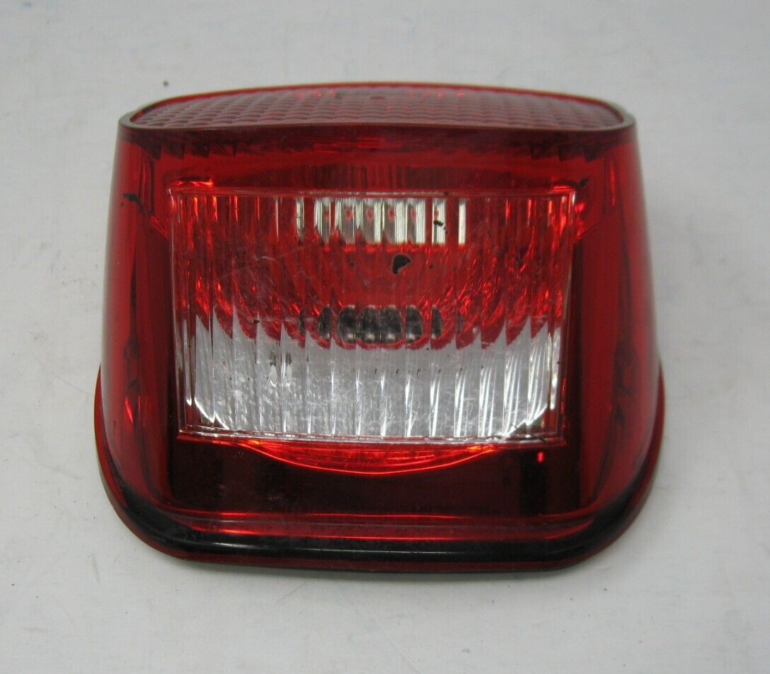 Harley-Davidson  Tail Light Lens Clear Middle Lens  (No Lamp) 68368-03