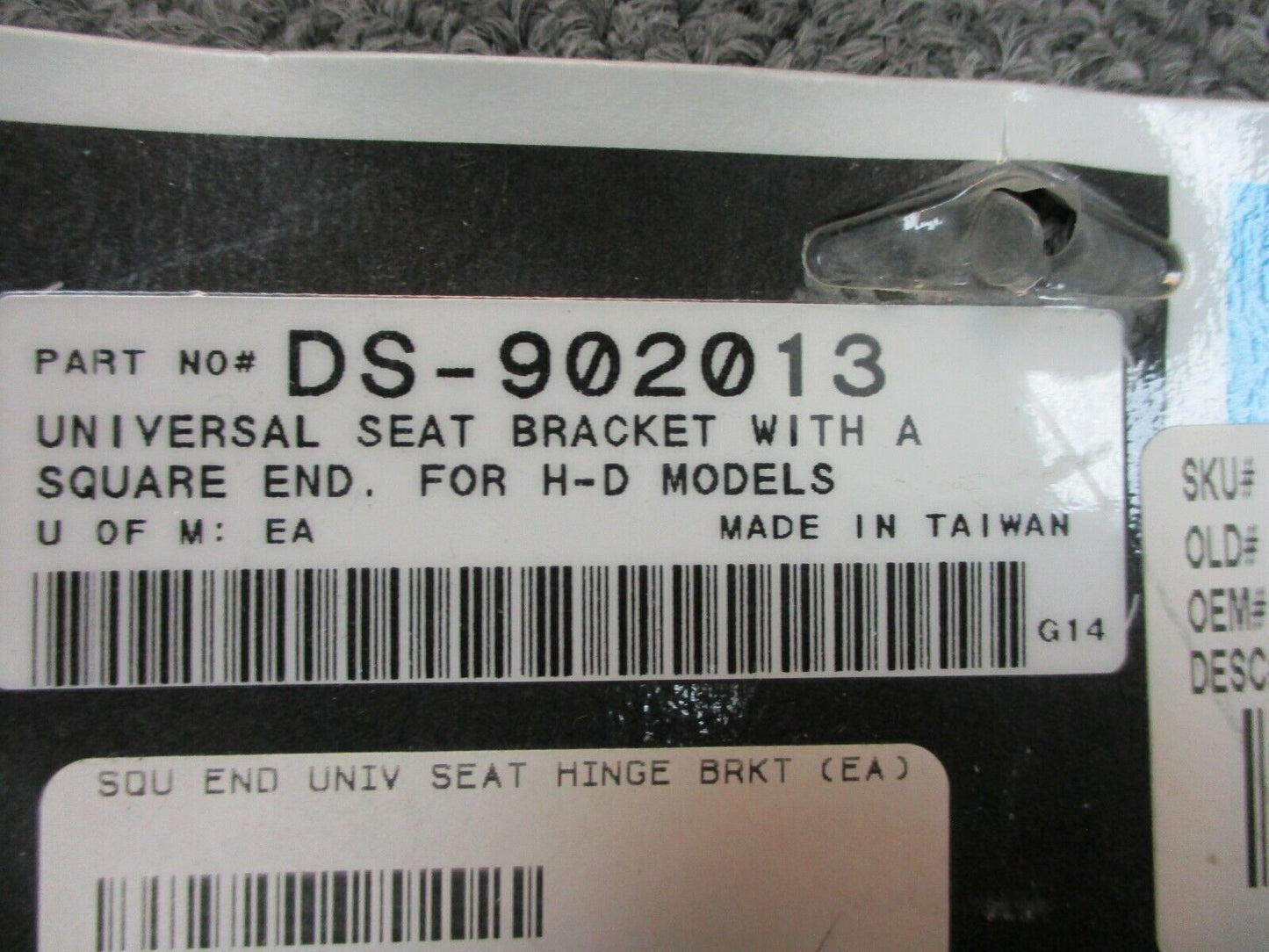 Drag Specialties DS-902013 Universal Seat Bracket for Harley Davidson