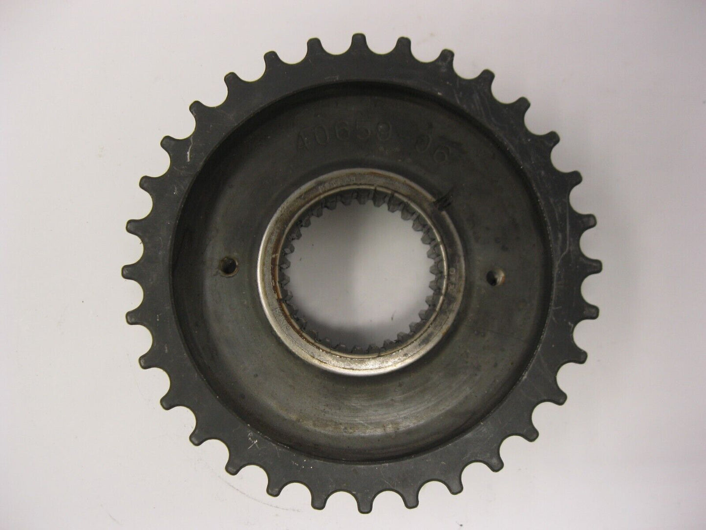 Harley-Davidson OEM 2006-17 32 Tooth Transmission Sprocket 40659-06