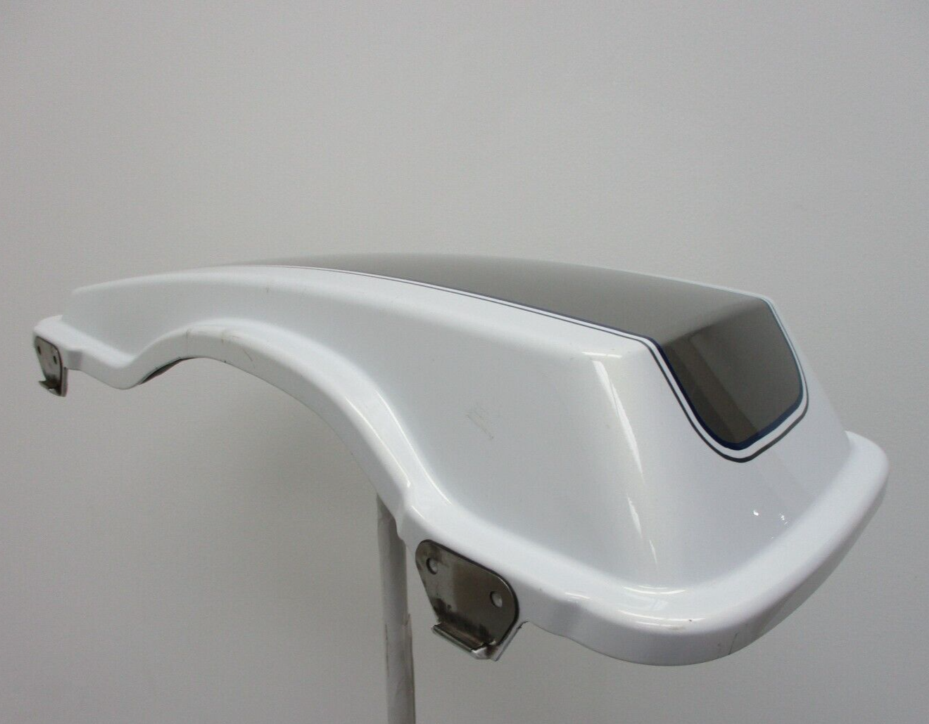 Harley Davidson OEM '97 - '13 LH White/Silver Saddlebag Lid 90757-93