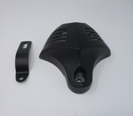 Kuryakyn Black Horn Cover V-Shield Black  2107-0114