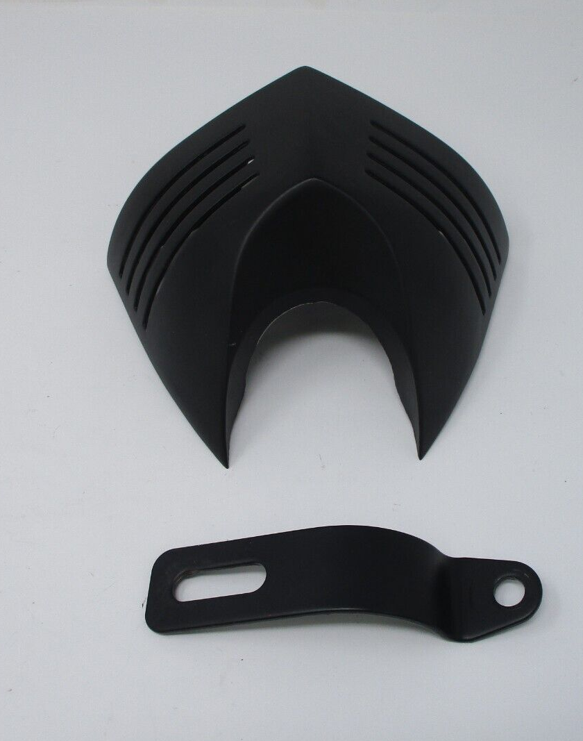 Kuryakyn Black Horn Cover V-Shield Black  2107-0114