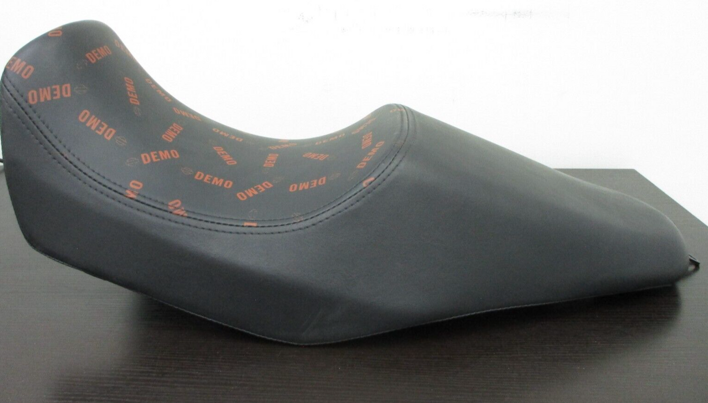 Harley-Davidson Street Reach Seat 52000123DEMO