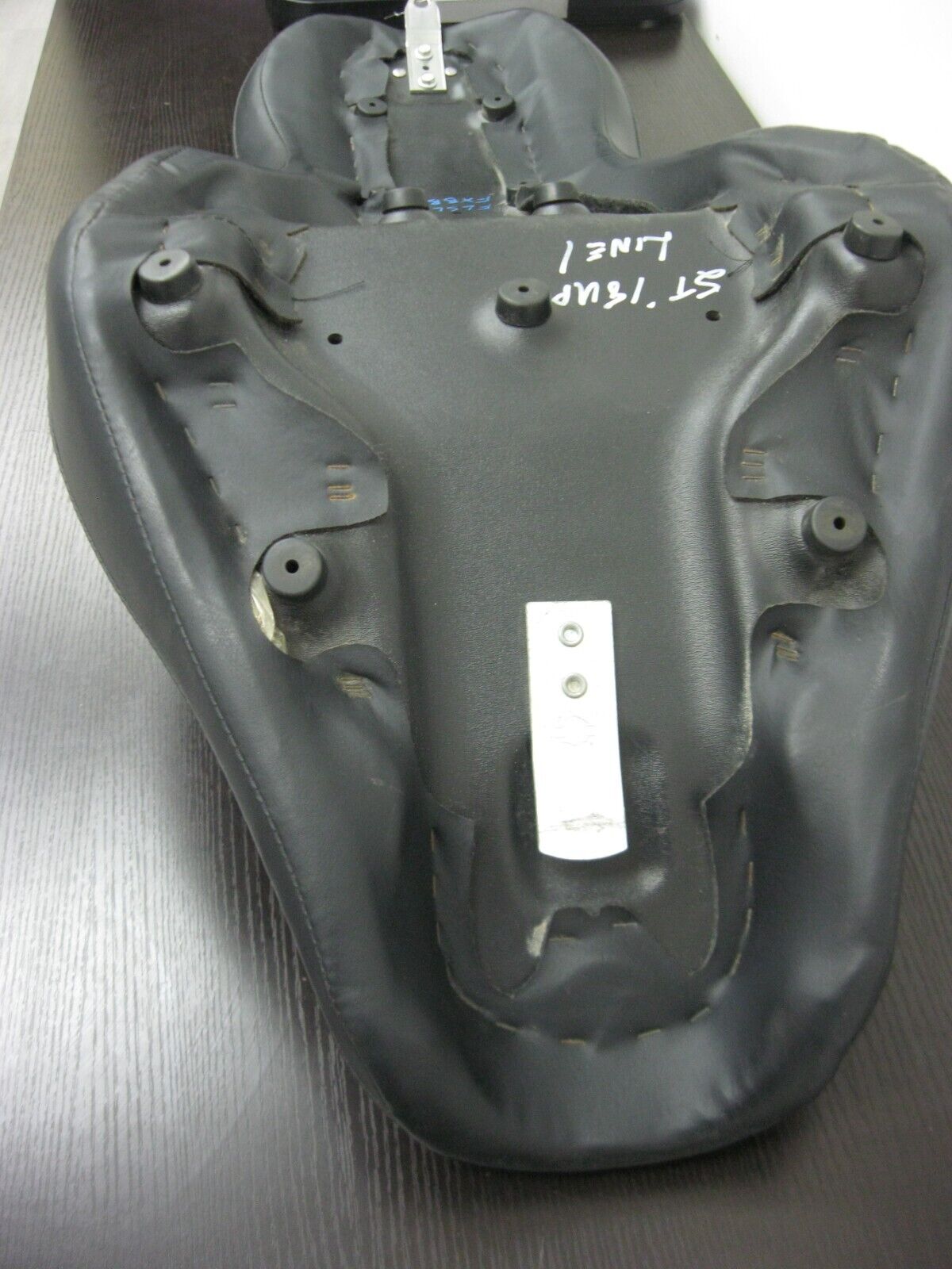 Harley-Davidson Tallboy 2-Up Seat 52000355