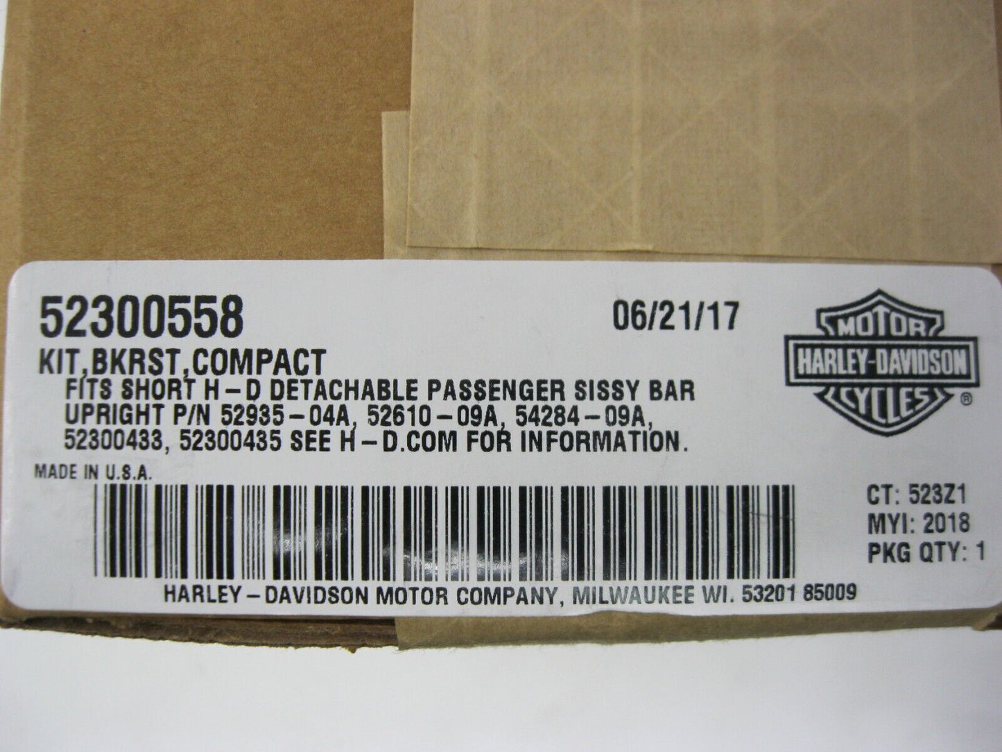 Harley-Davidson OEM Softail Compact Back Rest Pad 52300558