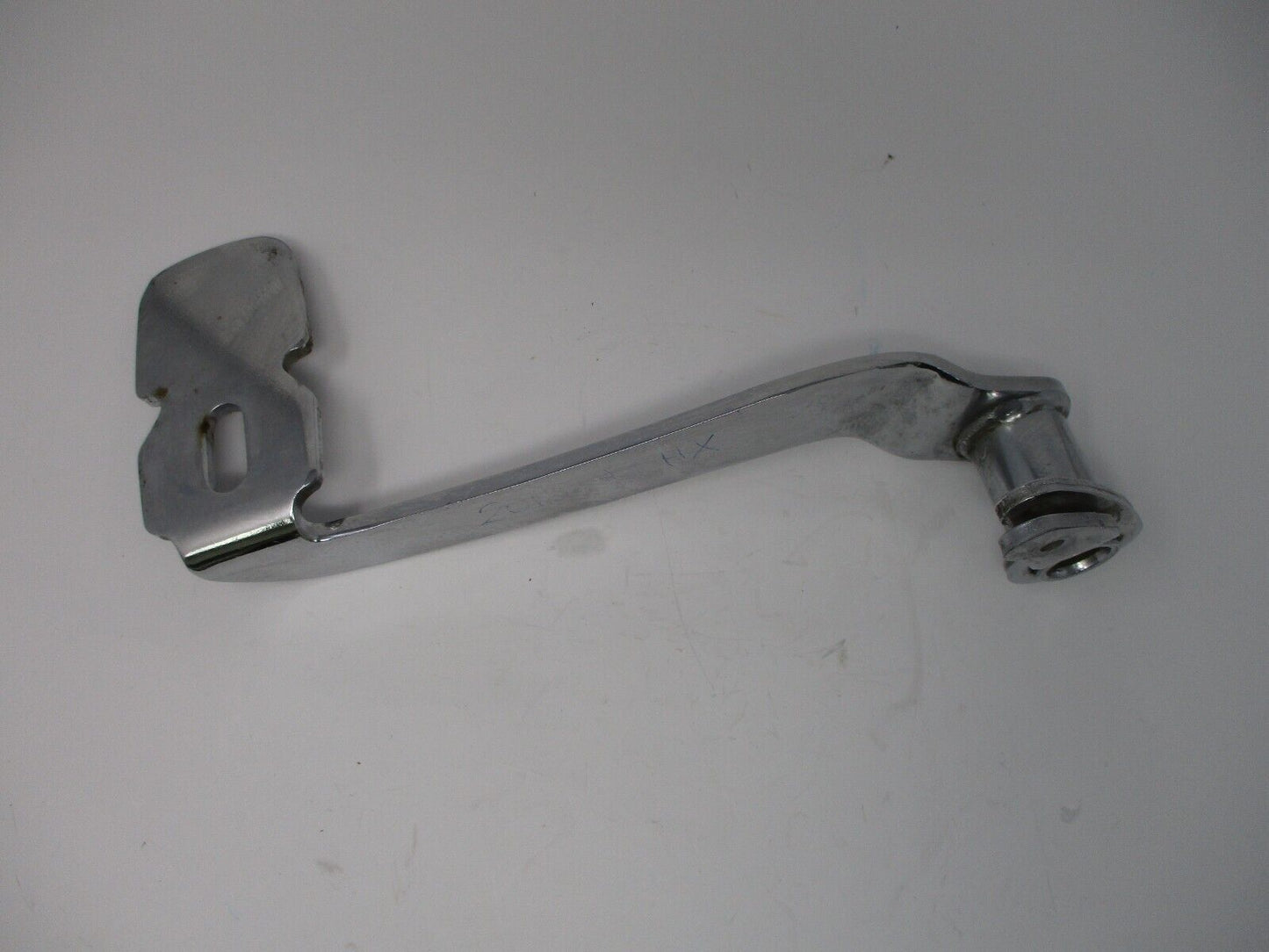 Harley-Davidson OEM 09-13 Chrome Rear Brake Lever Assembly    42407-08