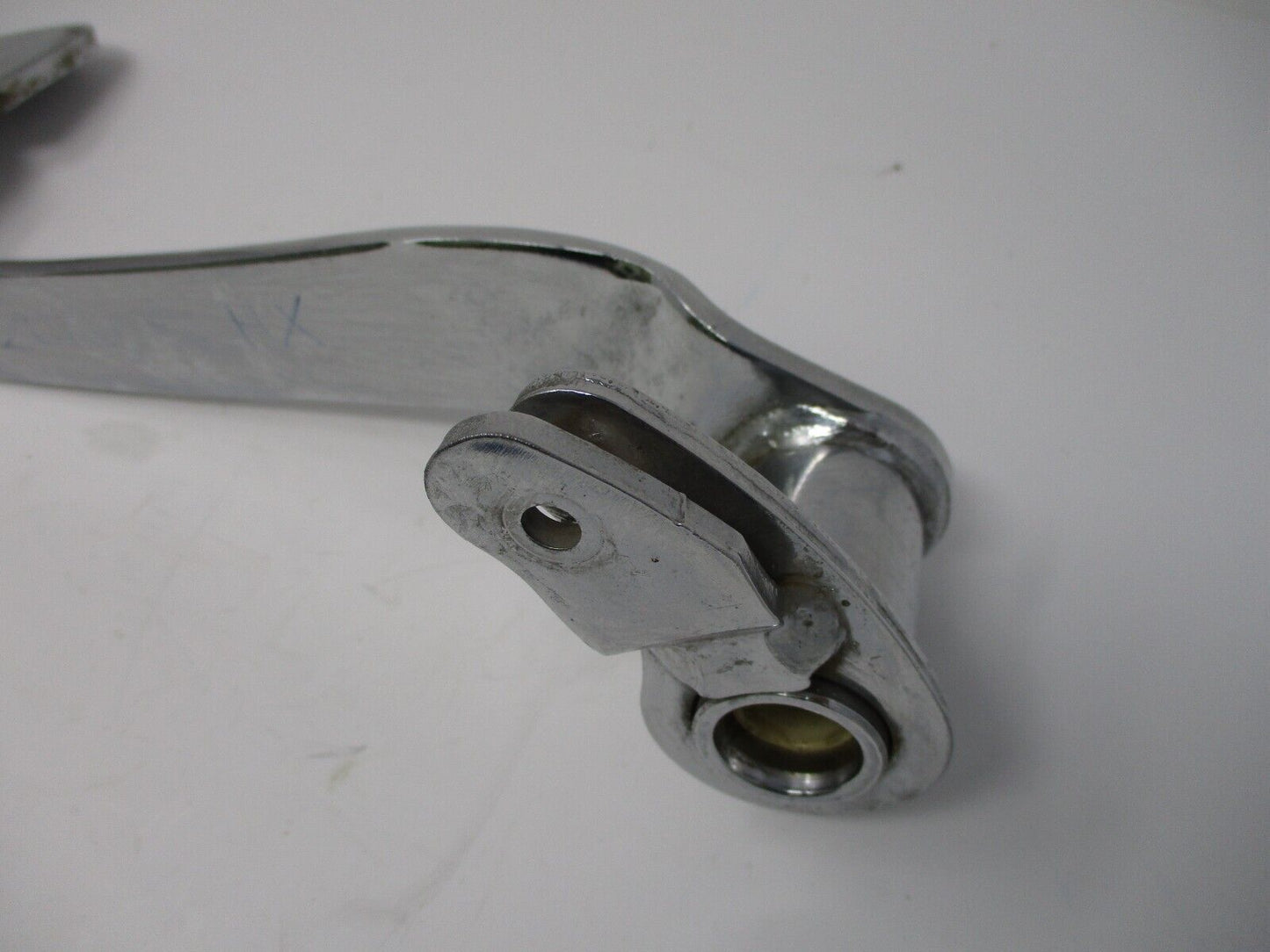 Harley-Davidson OEM 09-13 Chrome Rear Brake Lever Assembly    42407-08