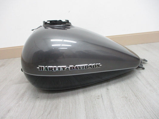 Harley-Davidson OEM 09-Later Touring Model Fuel Tank 61000015DTO