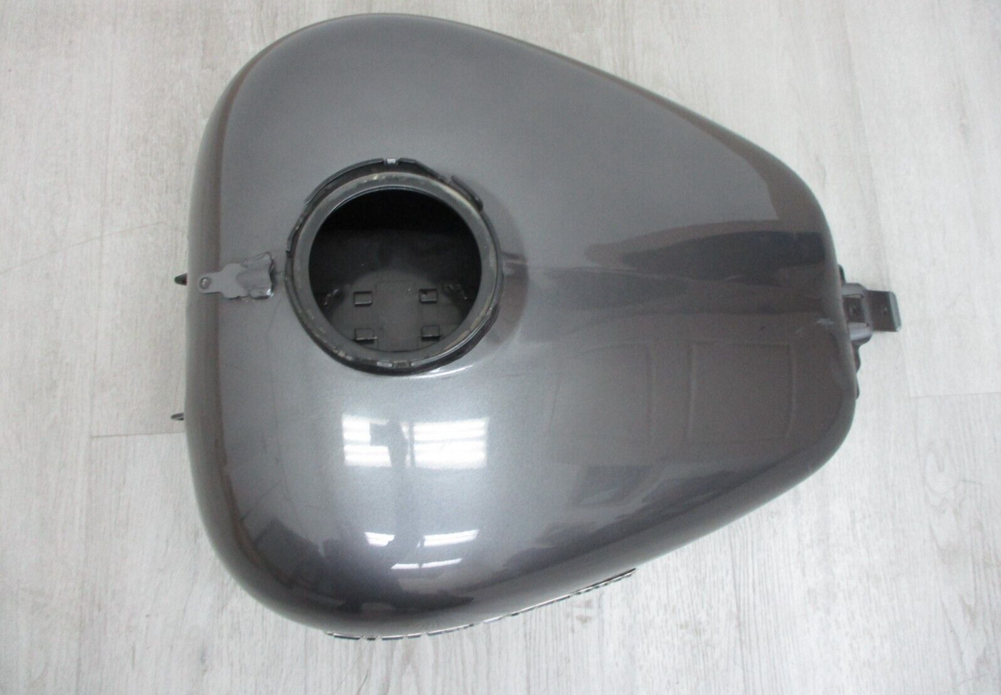 Harley-Davidson OEM 09-Later Touring Model Fuel Tank 61000015DTO