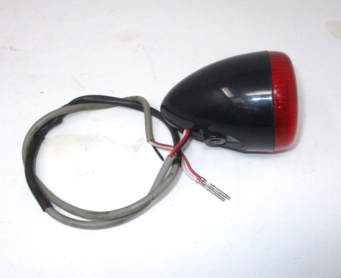 Harley-Davidson  Gloss Black Housing  3 Wires  Rear Bullet Signal RED Lens