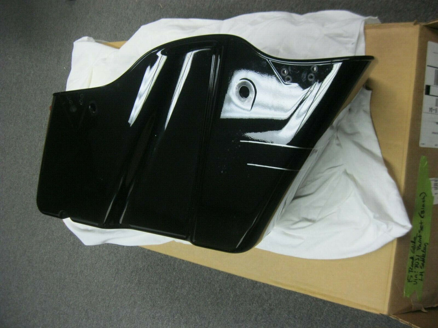 Harley Davidson OEM FLHXS FLTRX Vivid Black Left Saddlebag 90201065DBX