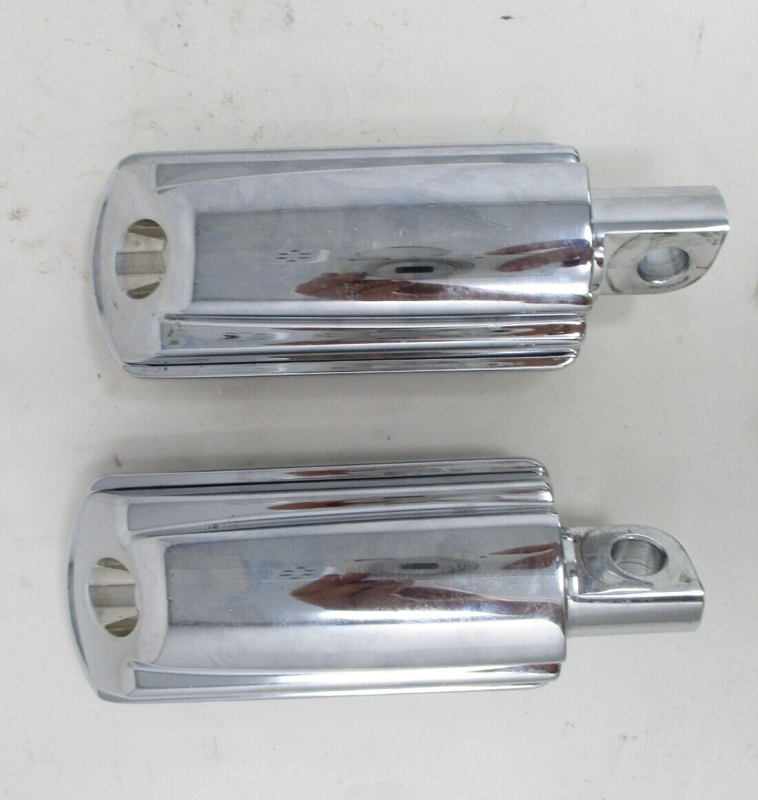 Harley-Davidson  Foot Peg SET  50130-95A